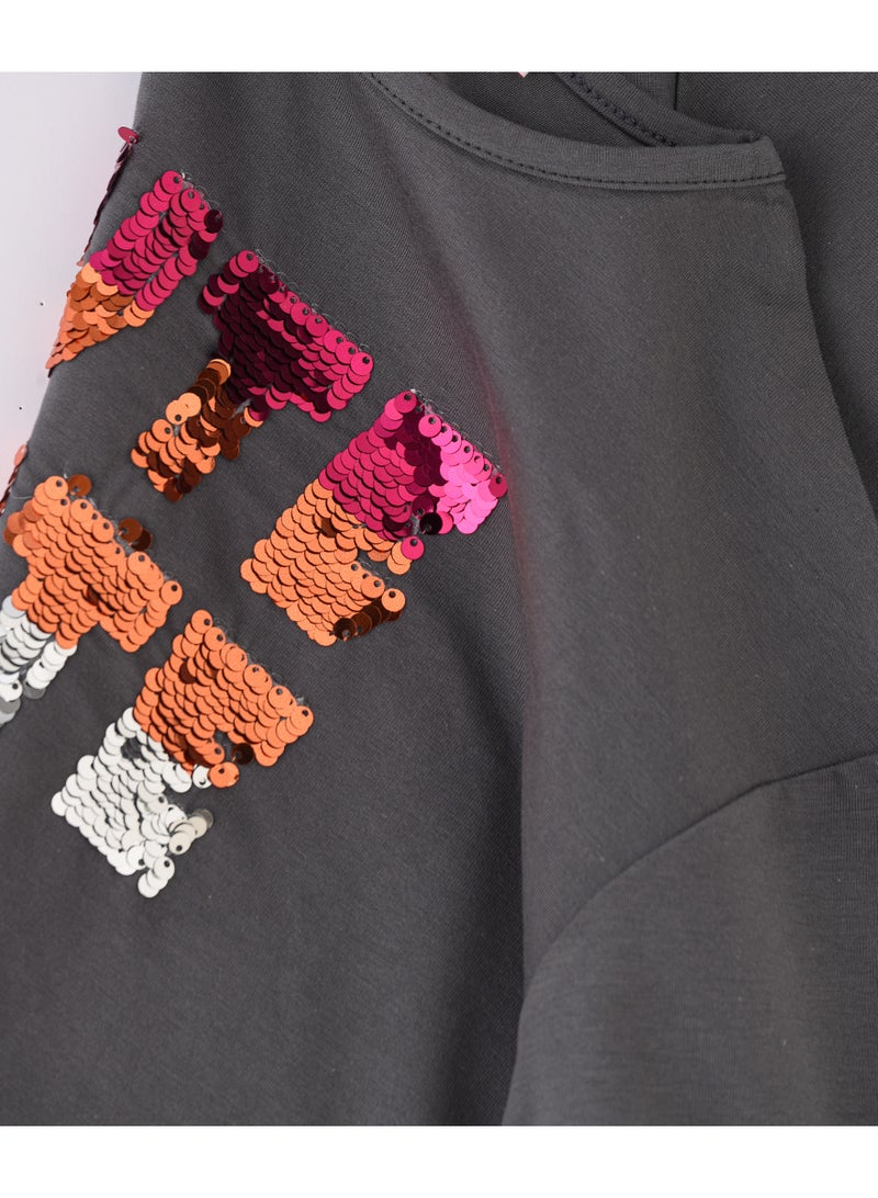 Jelliene Girls Charcoal Grey Sequin "CUTE" Tee - Image 4